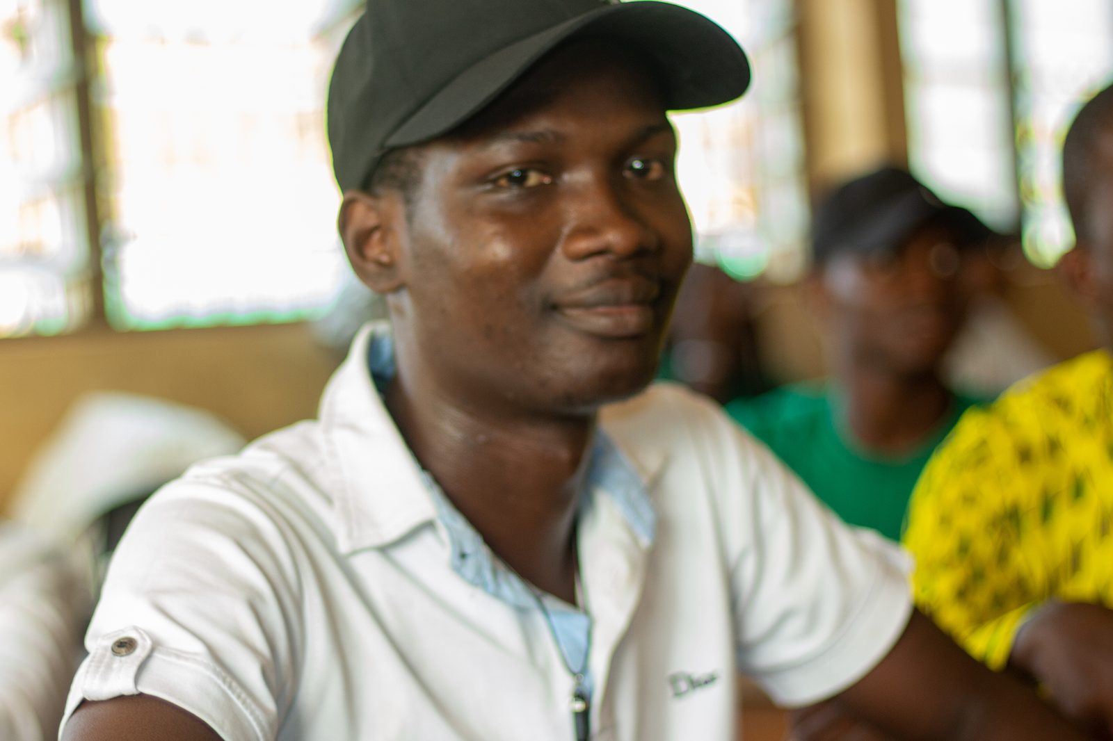 Participantes attentives pendant une session